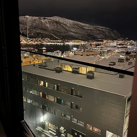 Center 7th Floor With Beautiful View 2 Bedroom Free Parking Tromsø