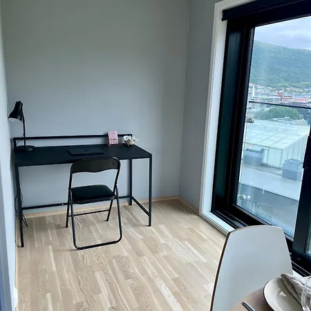 Center 7th Floor With Beautiful View * Tromsø